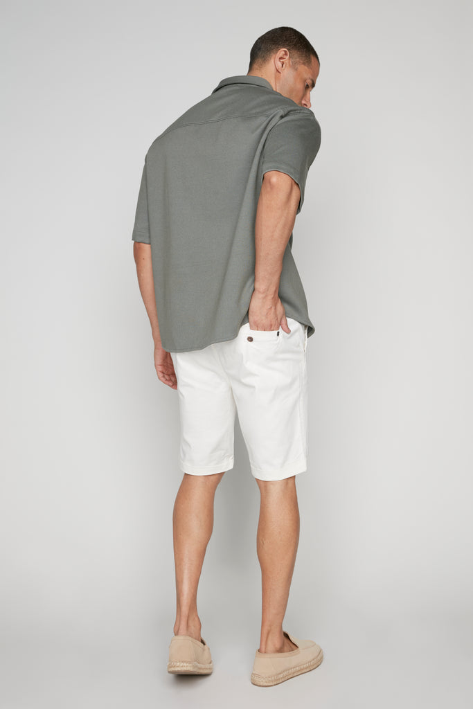 BILLY - Elastic Waist Roll Up Shorts - Off White s-l-a-c-k-e-r™
