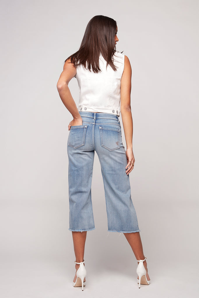 MEGHAN - Ladies 5 Pocket Wide Leg Cropped Pant - Vintage Bleach Foxy Jeans™