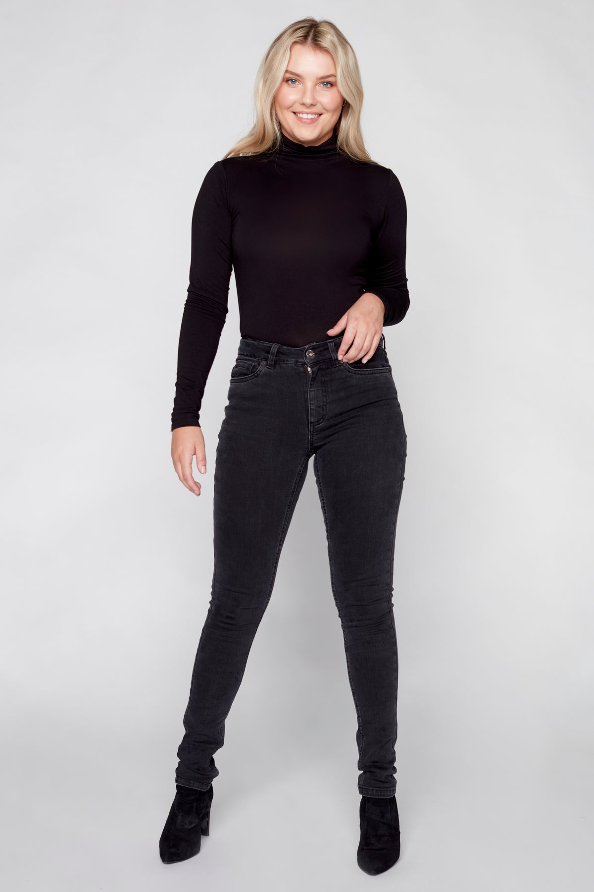 MARYANNE - Mid-Rise Skinny Jeans - Black