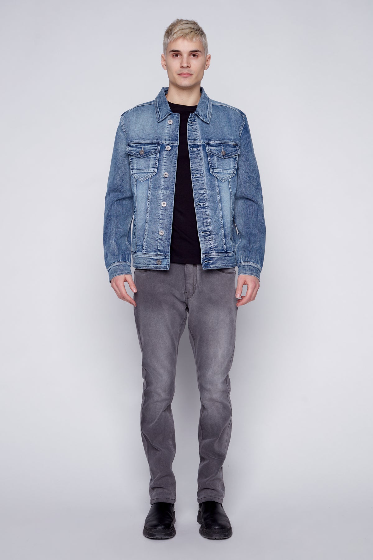 Slim Fit Classic Trucker Jean Jacket - Snow Wash