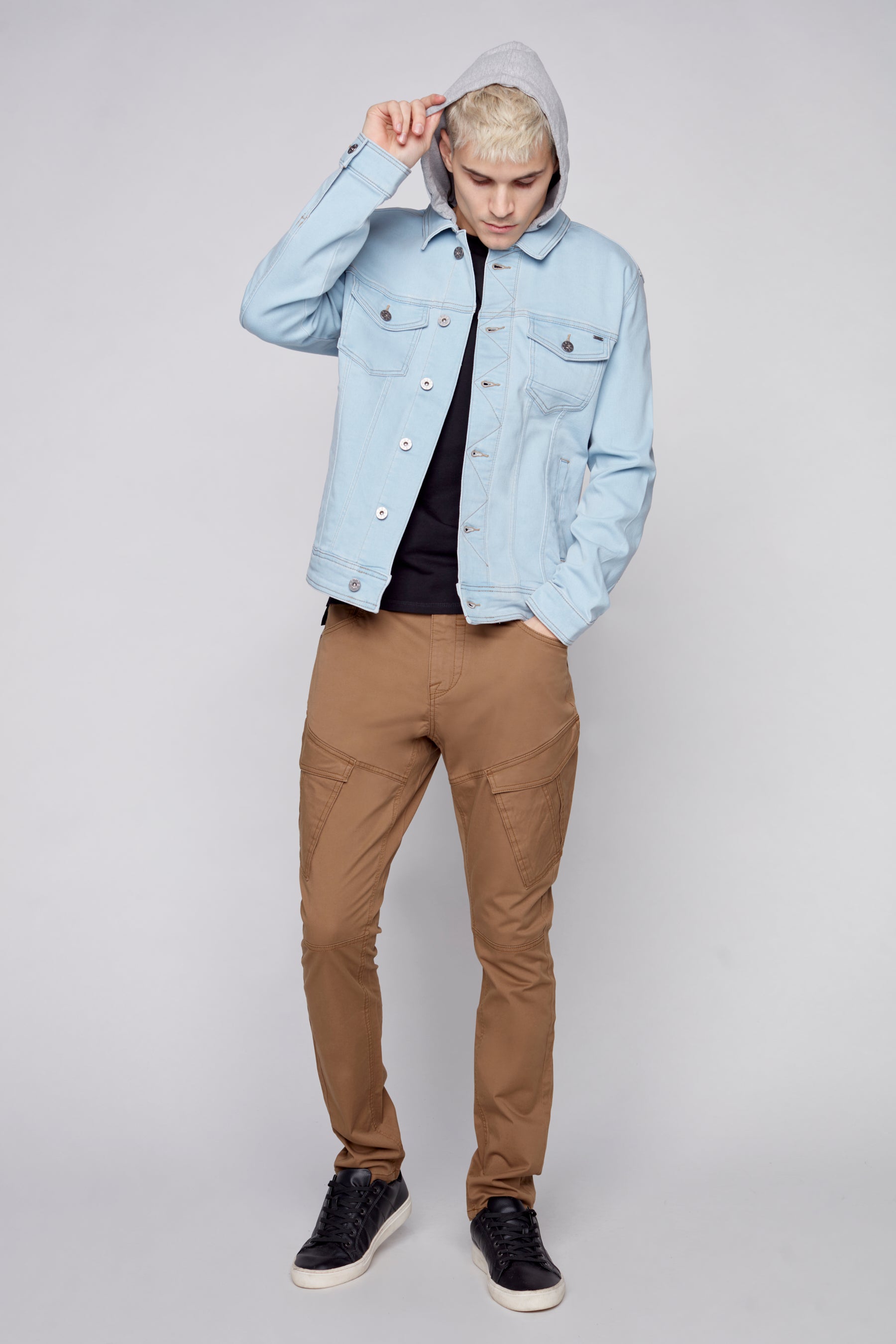 ラル　20SS BAUHAUS OVERSIZE DENIM JACKET Daze Denim Jacket by Alexander Wang - La Garçonne