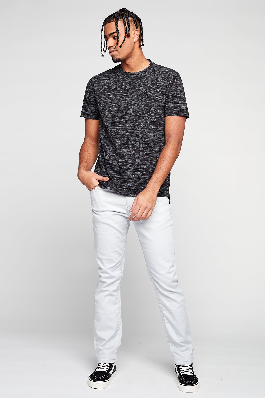 Classic Crew-Neck T-Shirt - Black - DENIM SOCIETY™
