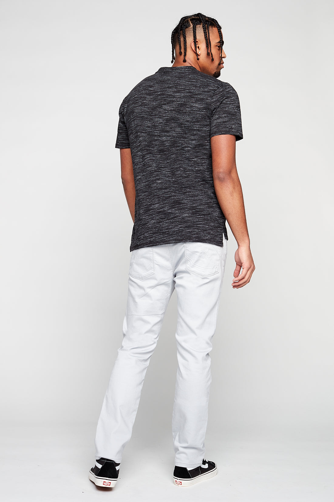Classic Crew-Neck T-Shirt - Black - DENIM SOCIETY™