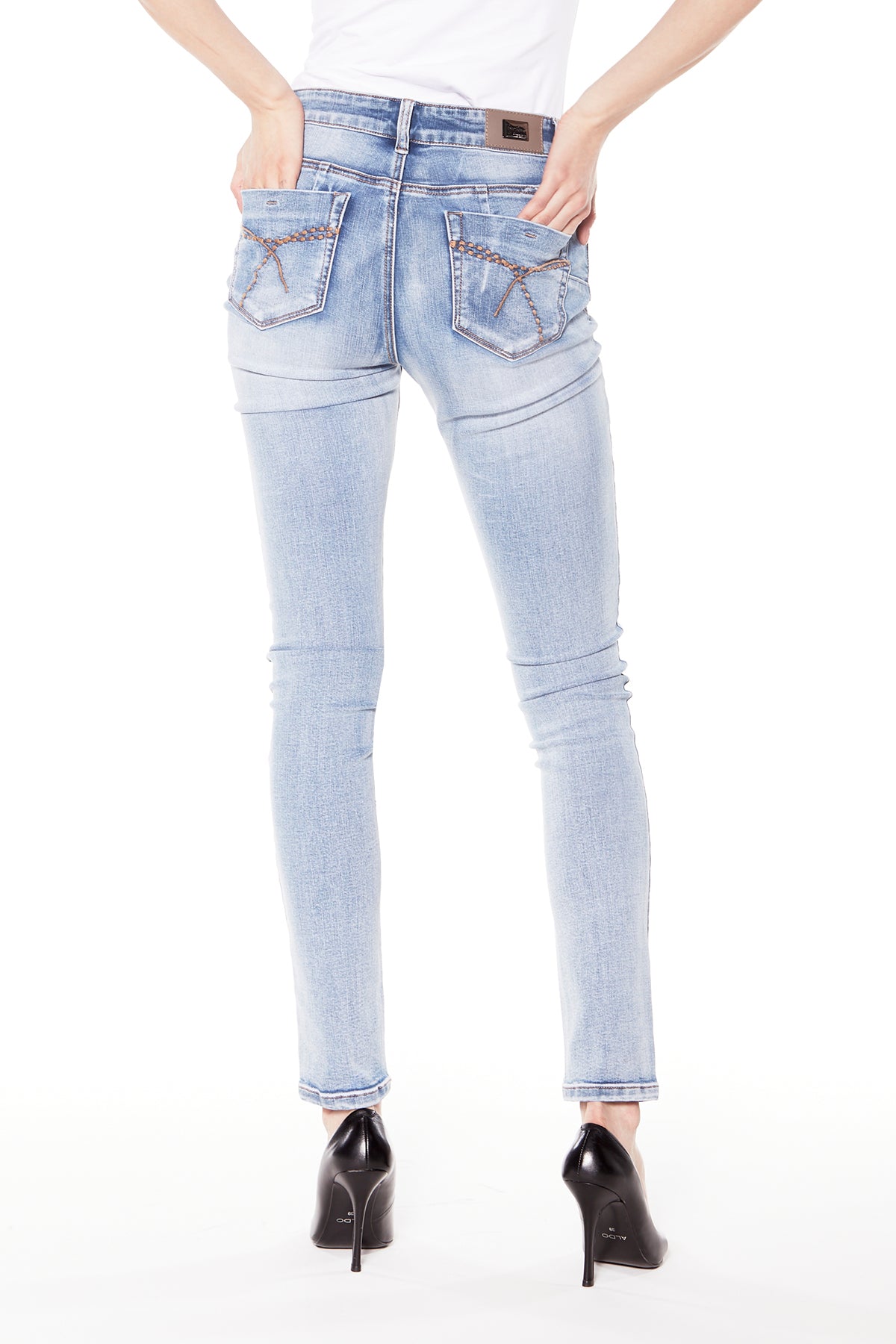 JOY - Regular Rise Skinny - Vintage Bleach Foxy Jeans™