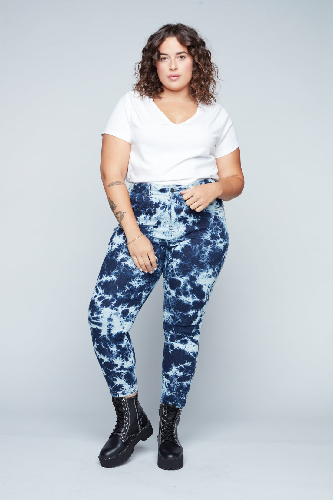 JAMIE - Mid Rise Cropped Jeans - Indigo